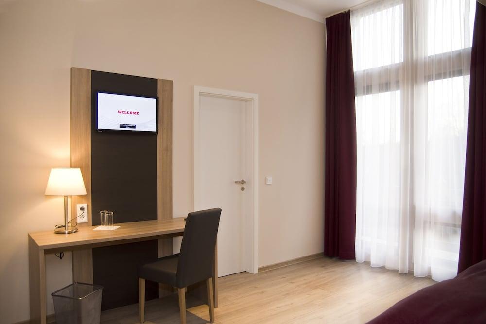 Troll's Brauhaushotel Medebach Exterior foto