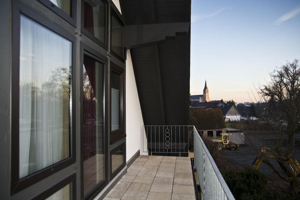 Troll's Brauhaushotel Medebach Exterior foto